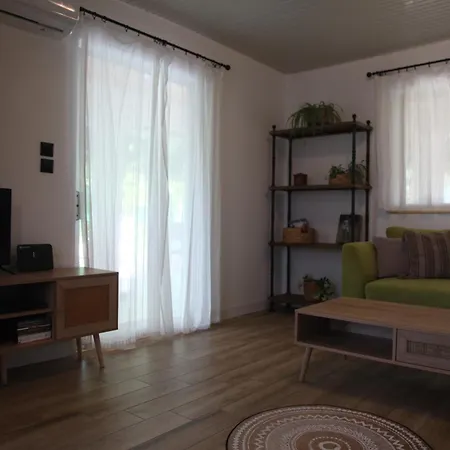 Semesterbostad Olive Tree House